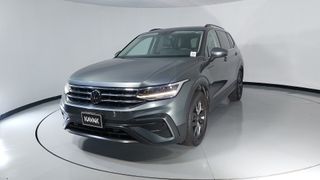 Volkswagen • Tiguan