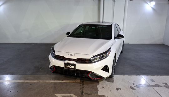 Kia • FORTE