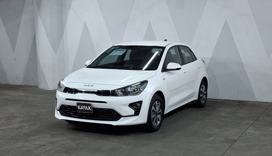 Kia • Rio