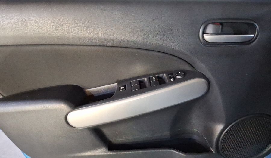Mazda 2 1.5 TOURING TM Hatchback 2014