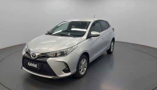 Toyota • Yaris