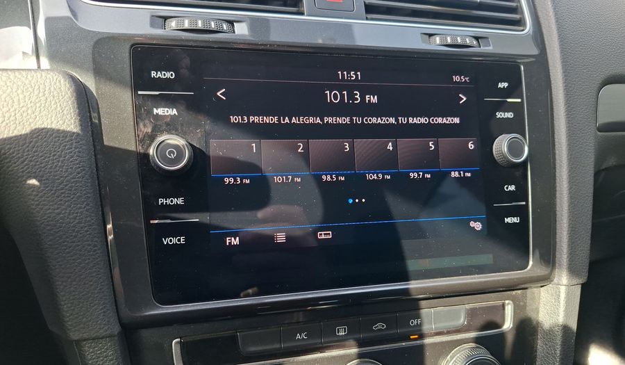 Volkswagen Golf 1.6 MSI AUTO COMFORTLINE Hatchback 2019