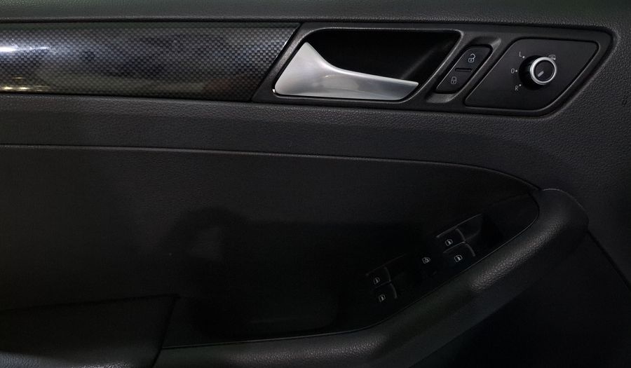 Volkswagen Jetta 2.0 TSI GLI EDITION 30 DSG Sedan 2014