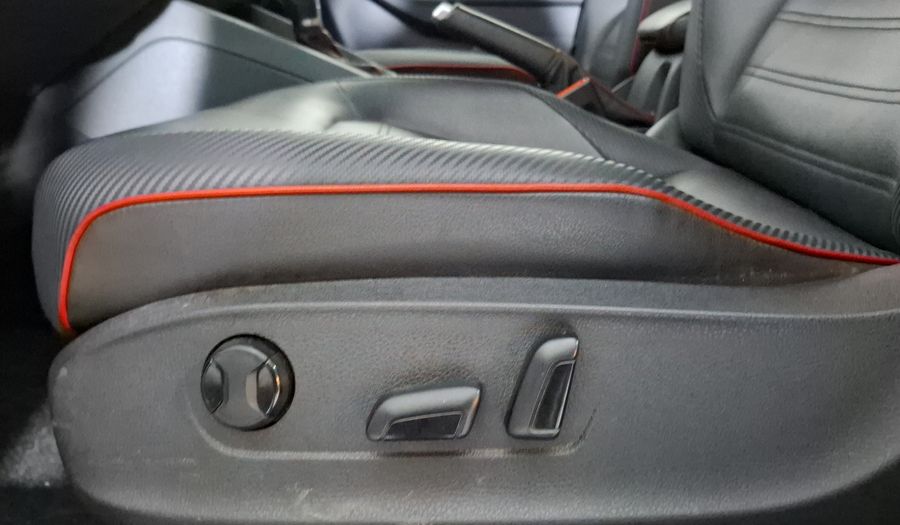Volkswagen Jetta 2.0 TSI GLI EDITION 30 DSG Sedan 2014