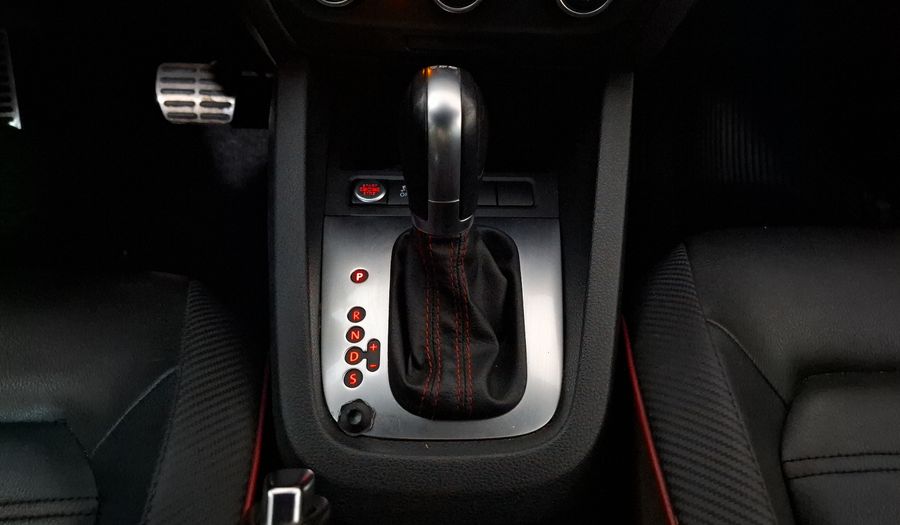 Volkswagen Jetta 2.0 TSI GLI EDITION 30 DSG Sedan 2014