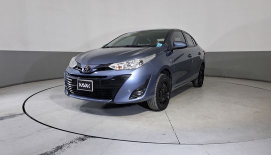 Toyota • Yaris