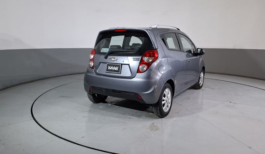 Chevrolet Spark Classic 1.2 LTZ C MT Hatchback 2016