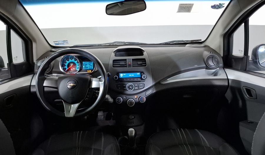 Chevrolet Spark Classic 1.2 LTZ C MT Hatchback 2016
