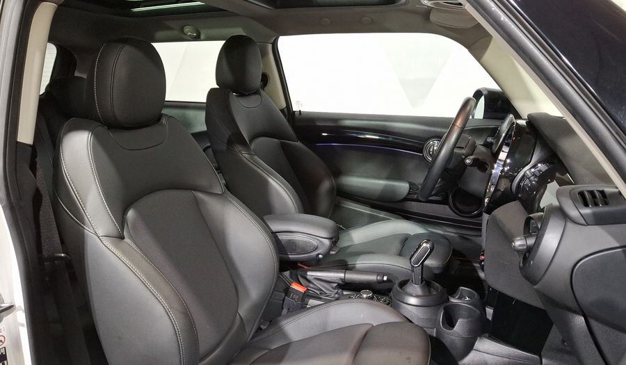 Mini Cooper 1.5 COOPER CLASSIC DCT Hatchback 2023