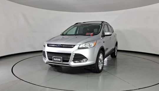 Ford • Escape