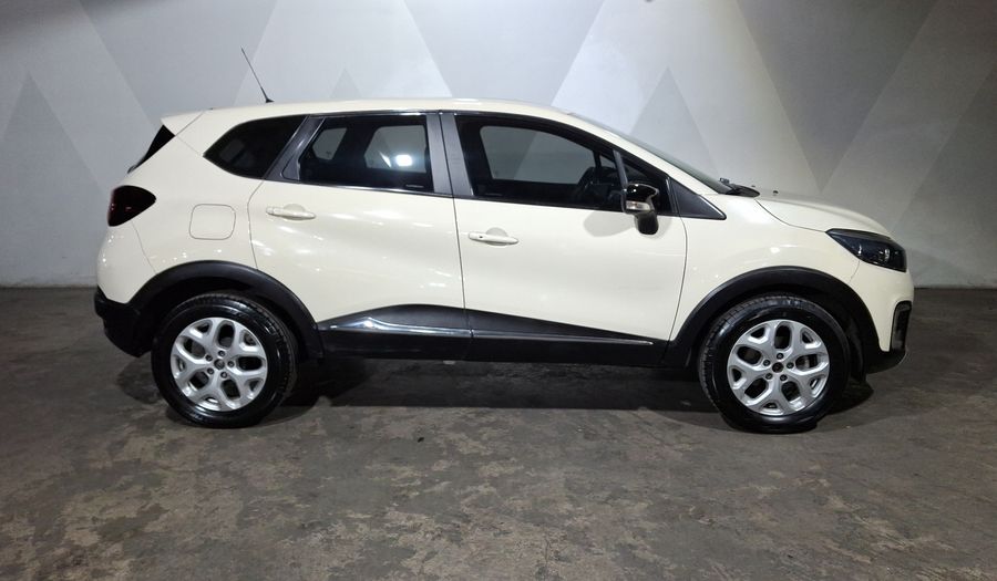 Renault Captur 2.0 INTENS Hatchback 2018
