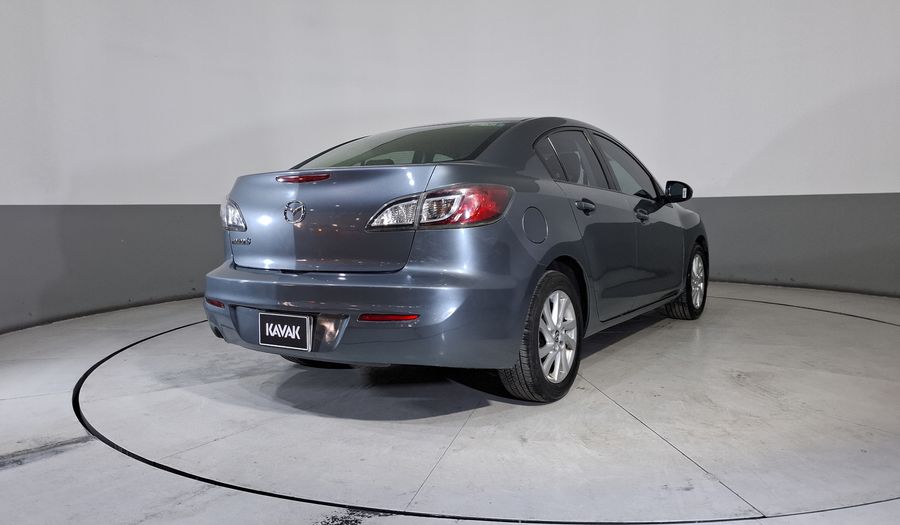 Mazda 3 2.0 SEDAN I TOURING TA Sedan 2013