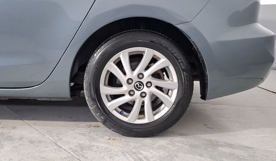 Mazda 3 2.0 SEDAN I TOURING TA Sedan 2013