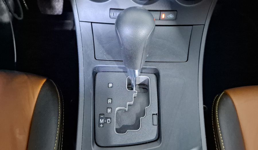 Mazda 3 2.0 SEDAN I TOURING TA Sedan 2013