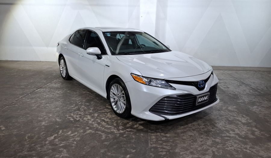 Toyota Camry 2.5 XLE NAVI HV AUTO Sedan 2019