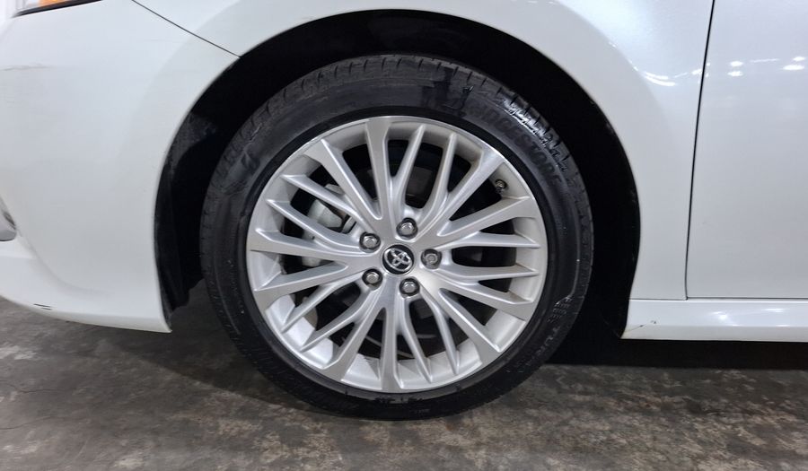 Toyota Camry 2.5 XLE NAVI HV AUTO Sedan 2019
