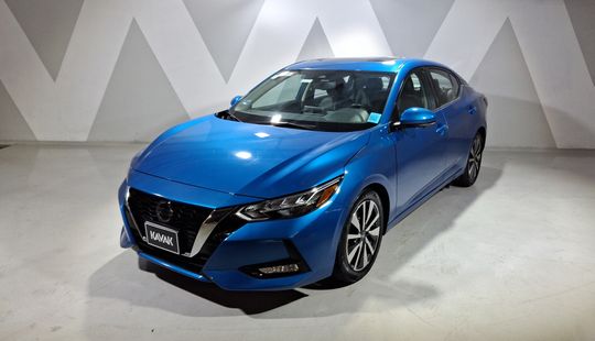 Nissan • Sentra