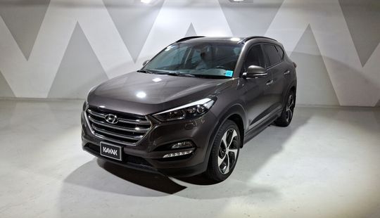 Hyundai • Tucson