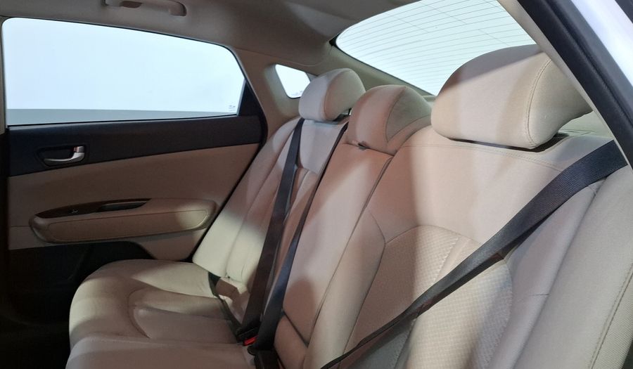 Kia Optima 2.4 GDI LX AT Sedan 2016
