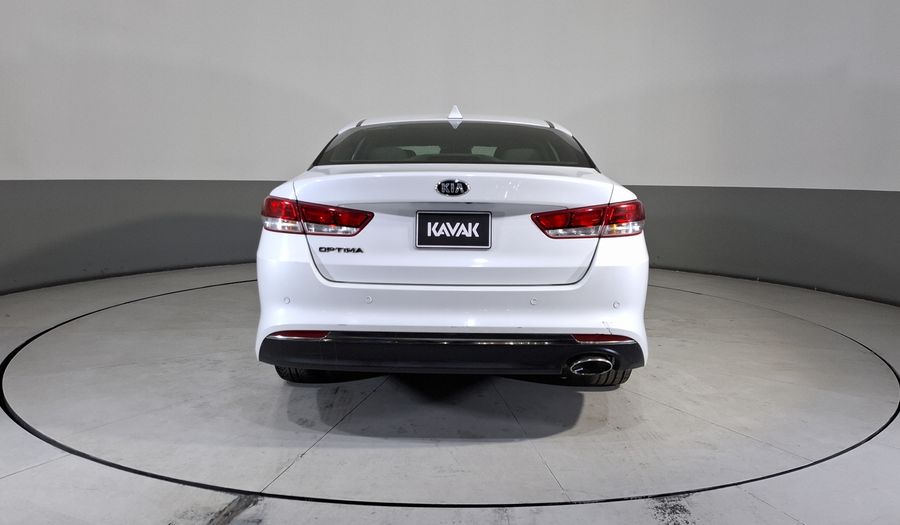 Kia Optima 2.4 GDI LX AT Sedan 2016