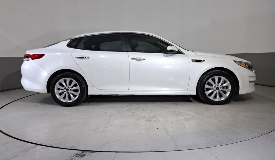 Kia Optima 2.4 GDI LX AT Sedan 2016