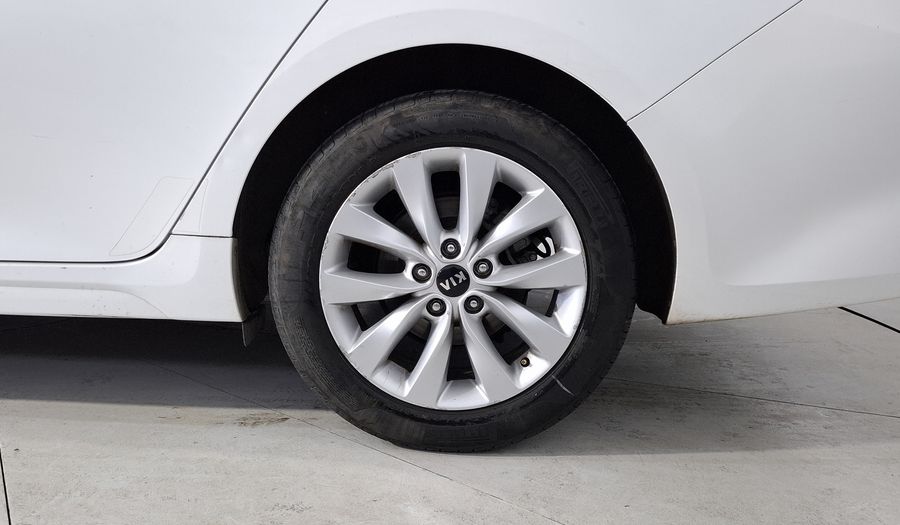 Kia Optima 2.4 GDI LX AT Sedan 2016