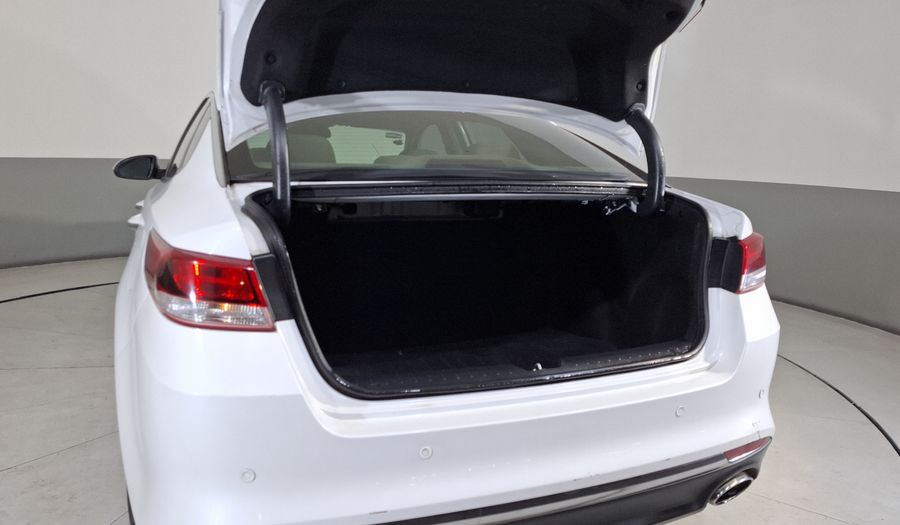Kia Optima 2.4 GDI LX AT Sedan 2016