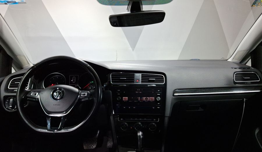 Volkswagen Golf 1.4 HIGHLINE DCT Hatchback 2018