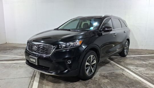 Kia • Sorento