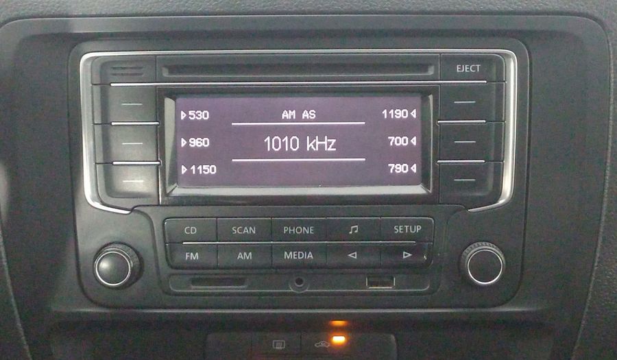 Volkswagen Jetta 2.0 TIPTRONIC Sedan 2015
