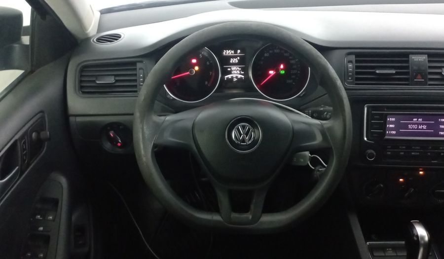 Volkswagen Jetta 2.0 TIPTRONIC Sedan 2015