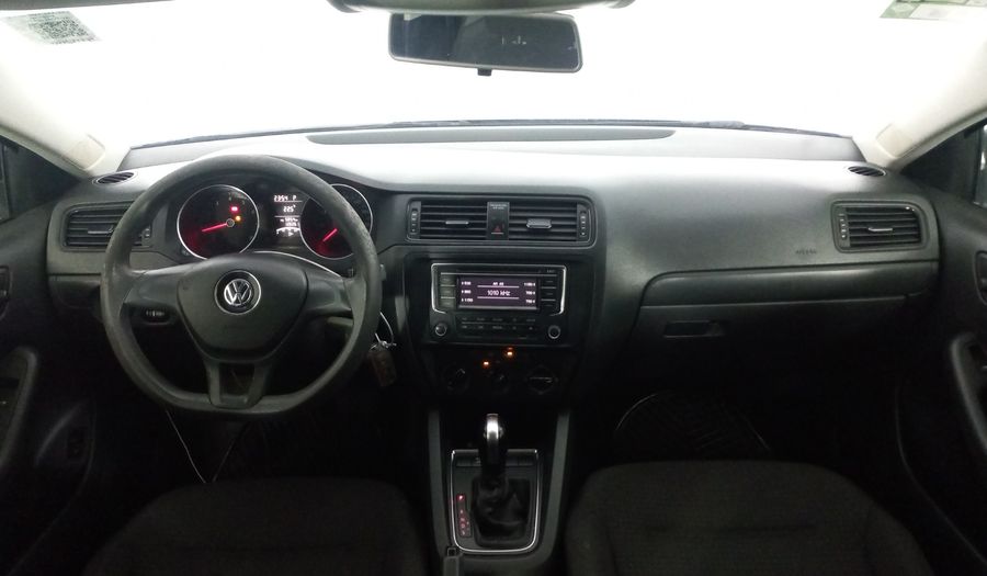 Volkswagen Jetta 2.0 TIPTRONIC Sedan 2015