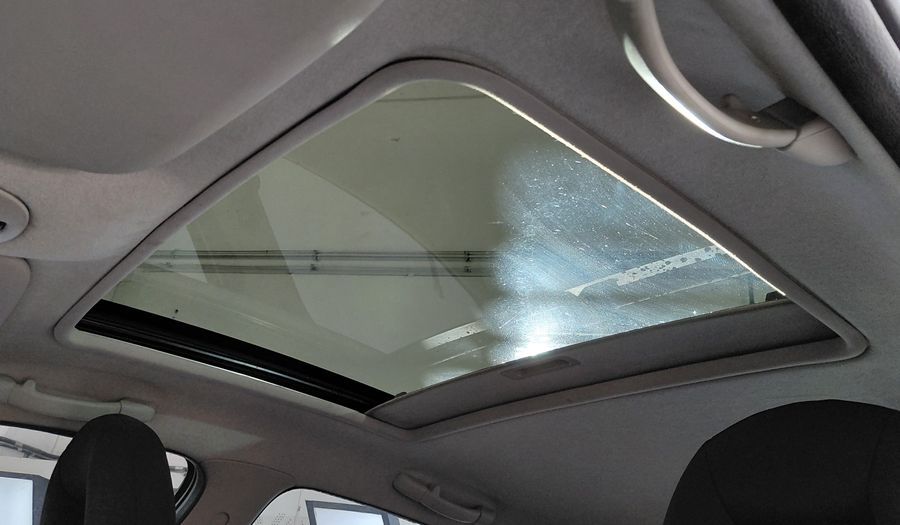 Peugeot 207 1.6 XT TIPTRONIC COMPACT Hatchback 2011