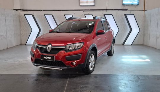 Renault • Sandero Stepway