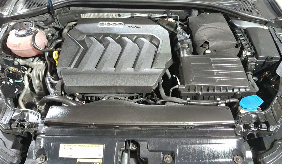 Audi A3 2.0 SELECT S TRONIC Hatchback 2017