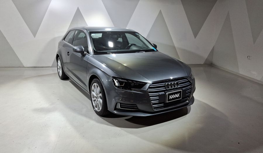 Audi A3 2.0 SELECT S TRONIC Hatchback 2017