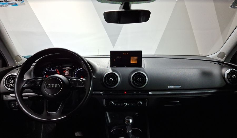 Audi A3 2.0 SELECT S TRONIC Hatchback 2017