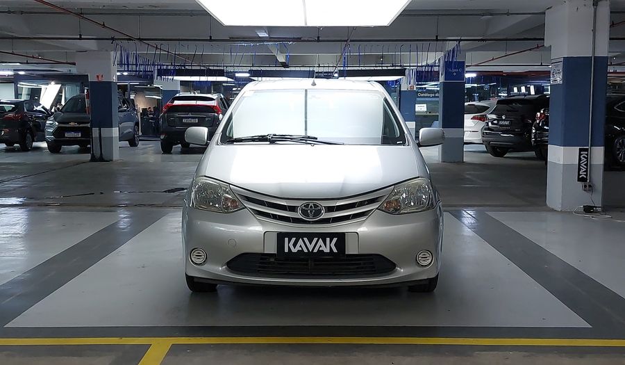 Toyota Etios 1.3 T-FLEX XS Hatchback 2013