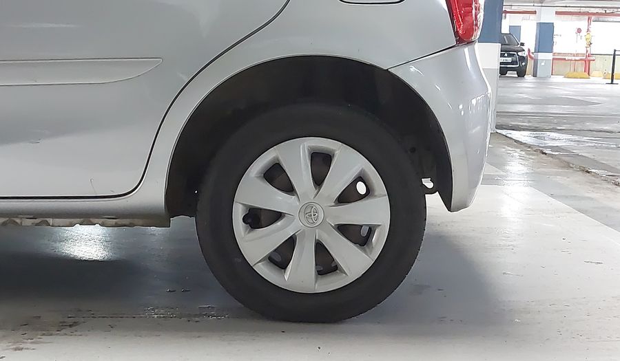 Toyota Etios 1.3 T-FLEX XS Hatchback 2013