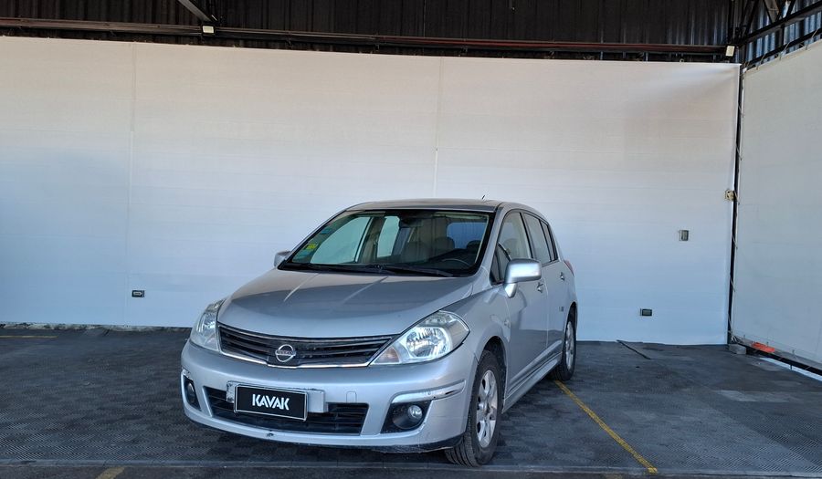 Nissan Tiida Tekna