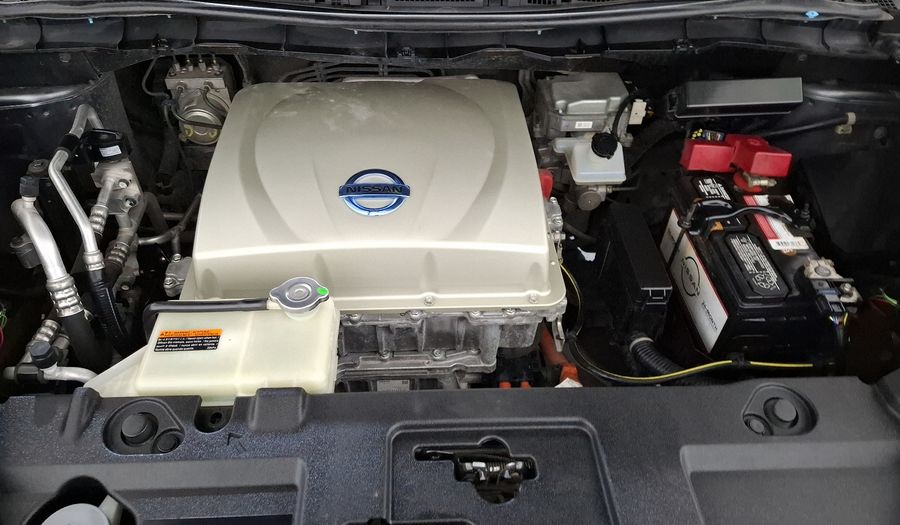 Nissan Leaf ELECTRICO Hatchback 2016