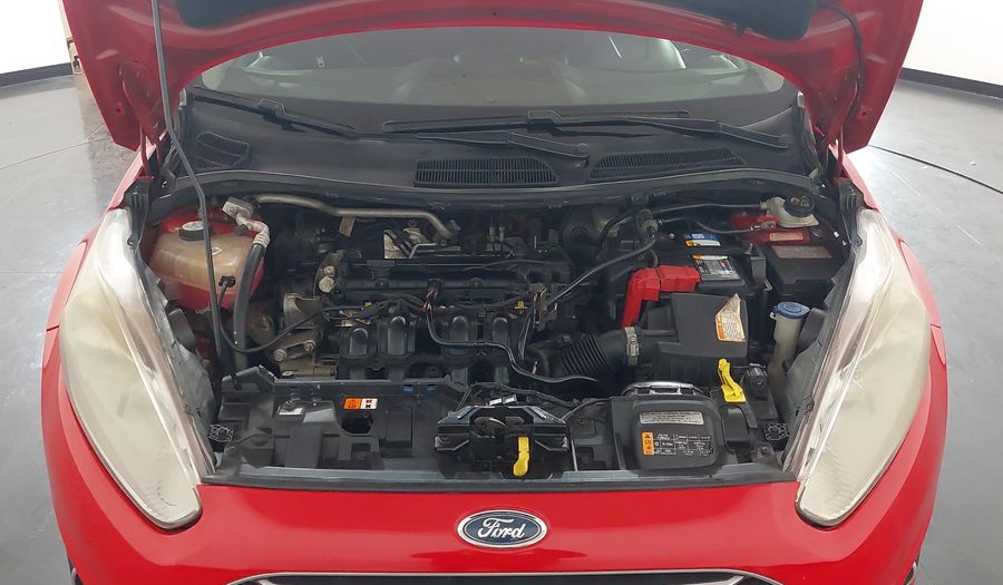 Ford Fiesta 1.6 16V TIVCT SE Hatchback 2015