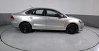 Volkswagen Vento 1.6 HIGHLINE MT Sedan 2014
