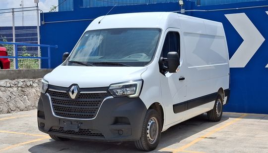 Renault • Master