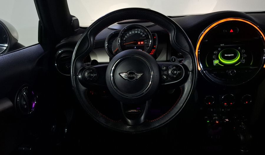 Mini Cooper S 2.0 COOPER HOT CHILI AT Hatchback 2017