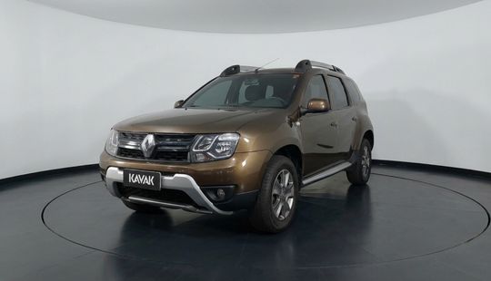 Renault • Duster