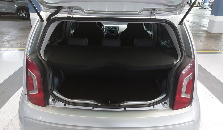 Volkswagen Up 1.0 12V E-FLEX MOVE UP! I-MOTION Hatchback 2016