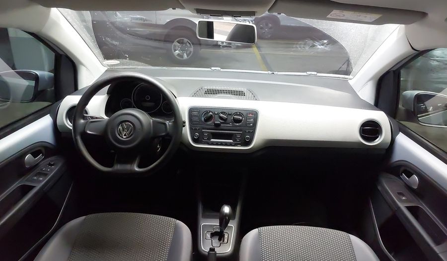 Volkswagen Up 1.0 12V E-FLEX MOVE UP! I-MOTION Hatchback 2016