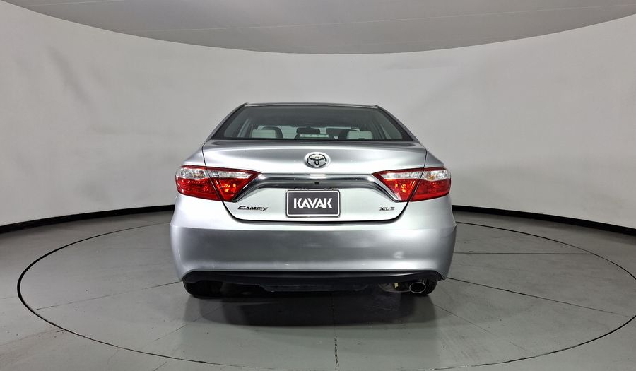 Toyota Camry 2.5 XLE NAVI L4 6AT Sedan 2016