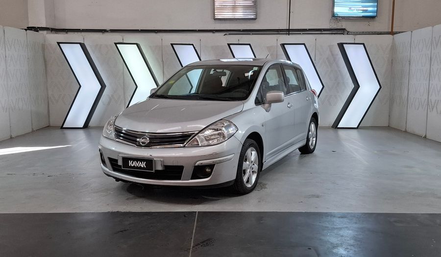 Nissan Tiida Acenta